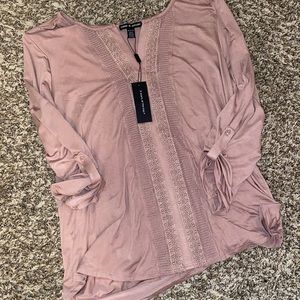 Cable & Gauge womens blouse